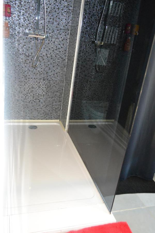 Suite 30 M2 Ideale Pour 2 Personnes Flassans-sur-Issole 外观 照片